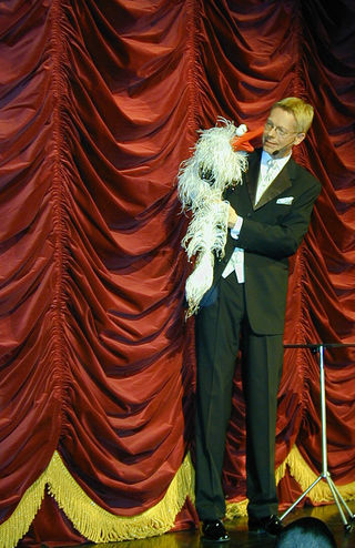 Bauchredner Jörg Jará im GOP-Varieté in Hannover Bauchredner Jörg Jará im GOP-Varieté in Hannover